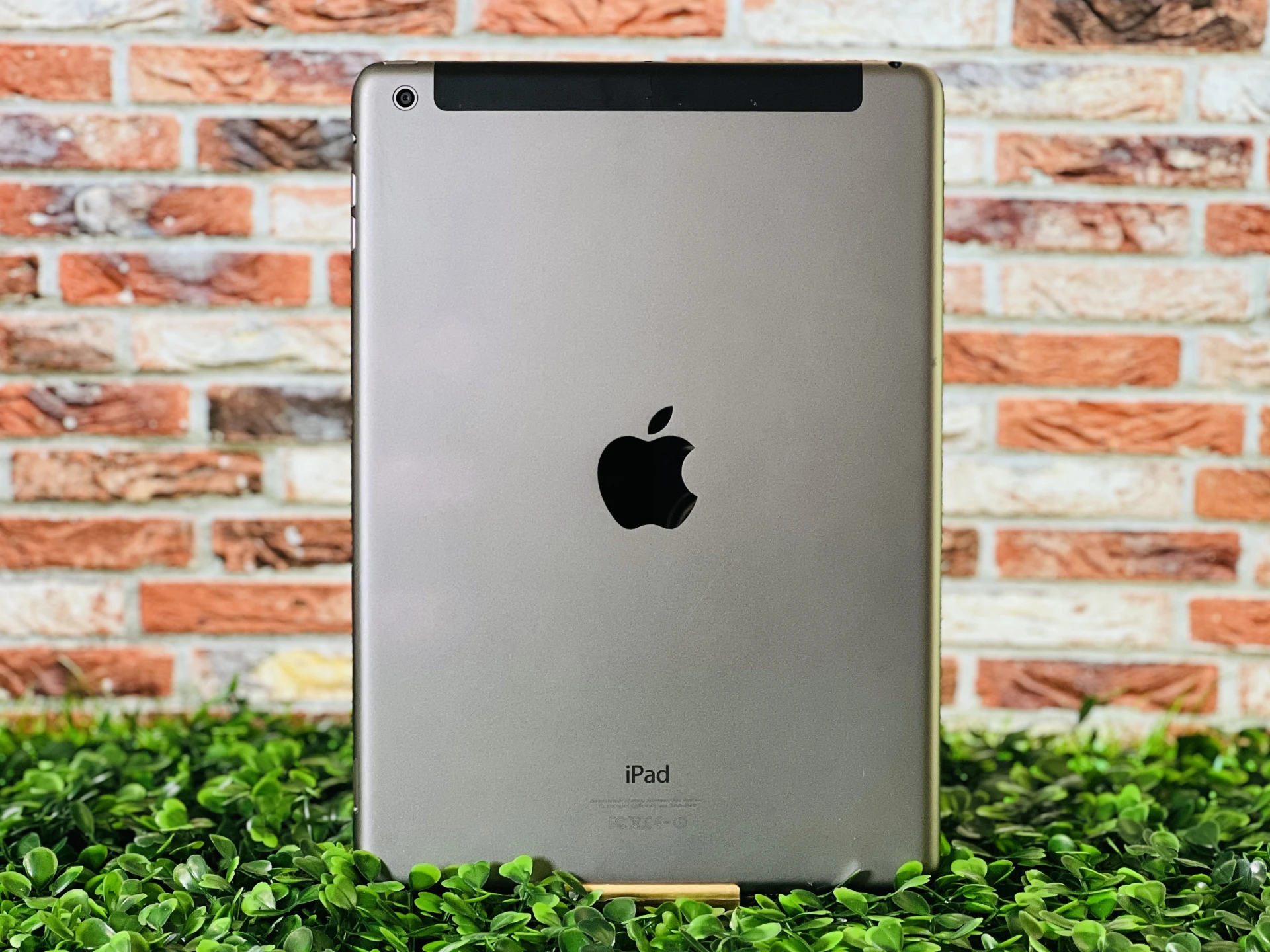 iPad Air 1th gen 9.7 Wifi +Cellular A1475 16 GB Space Gray szép állapotú - 12 HÓ GARANCIA felújított használt mobil webáruház