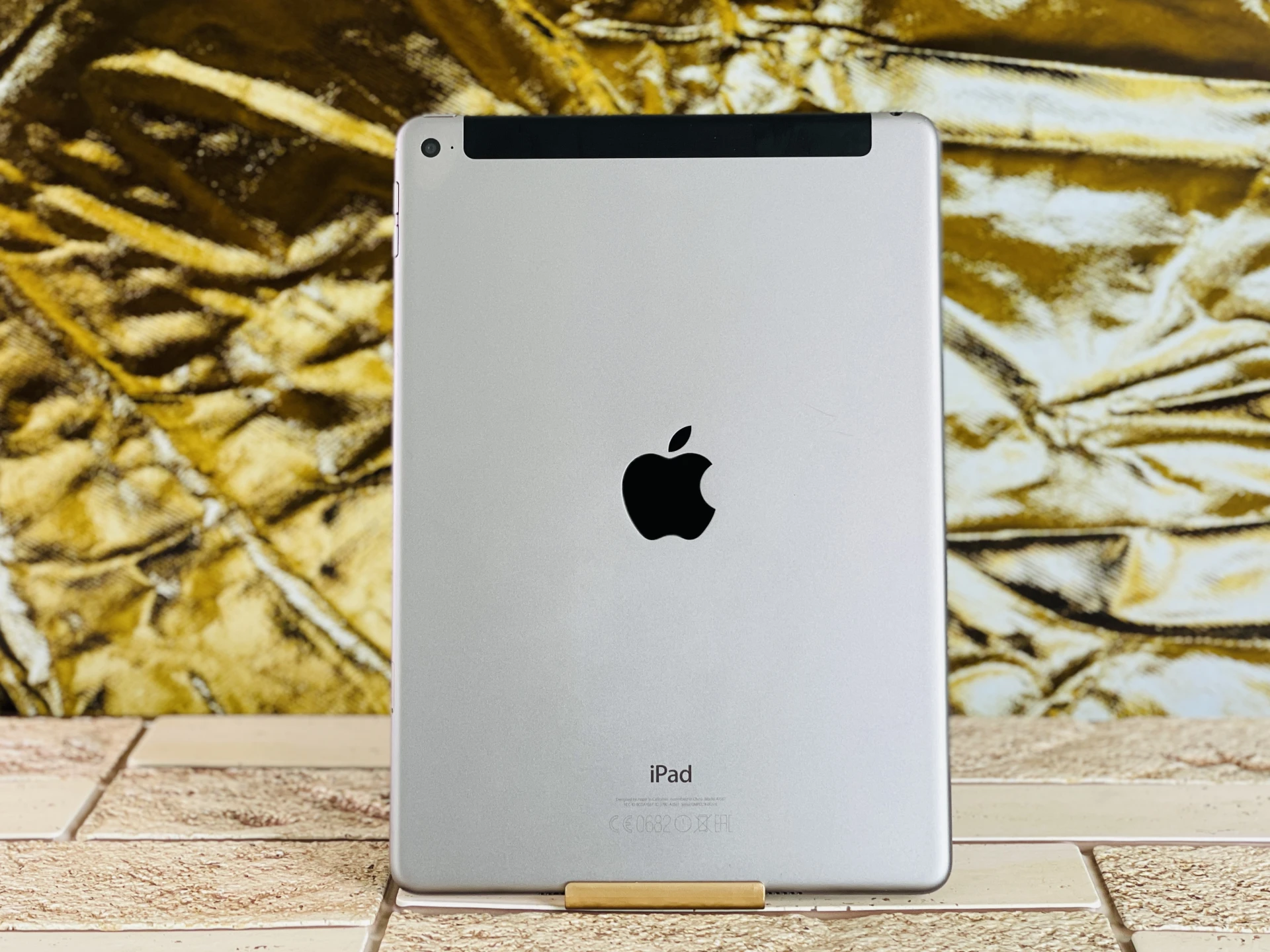 iPad Air 2th gen 9.7 Wifi +Cellular A1567 16 GB Space Gray szép állapotú - 3 HÓ GARANCIA felújított használt mobil webáruház