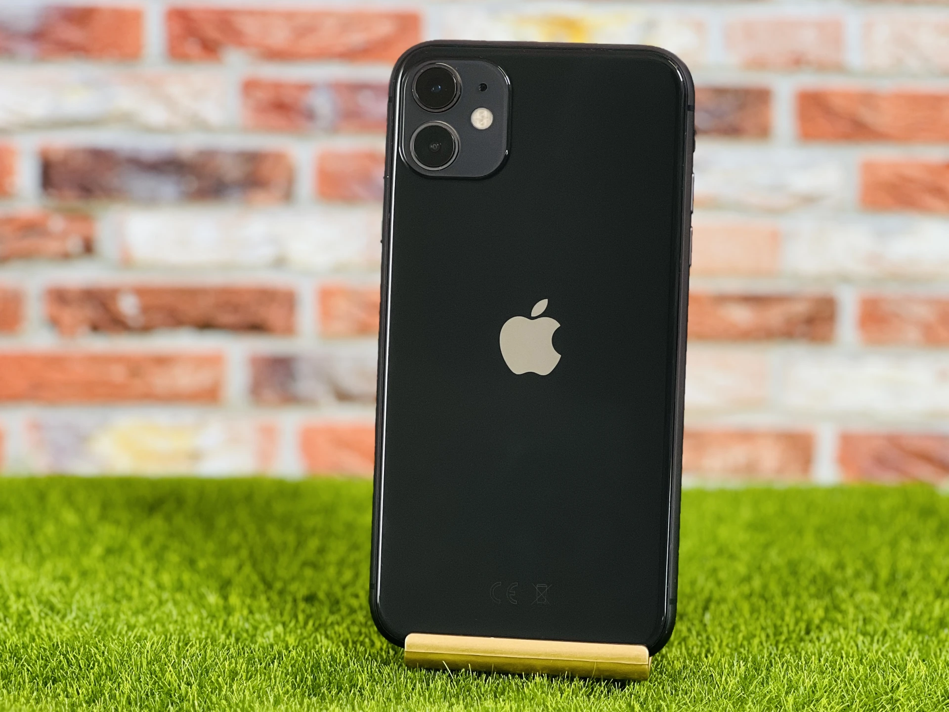 iPhone 11 64 GB Black - 3 HÓ GARANCIA felújított használt mobil webáruház