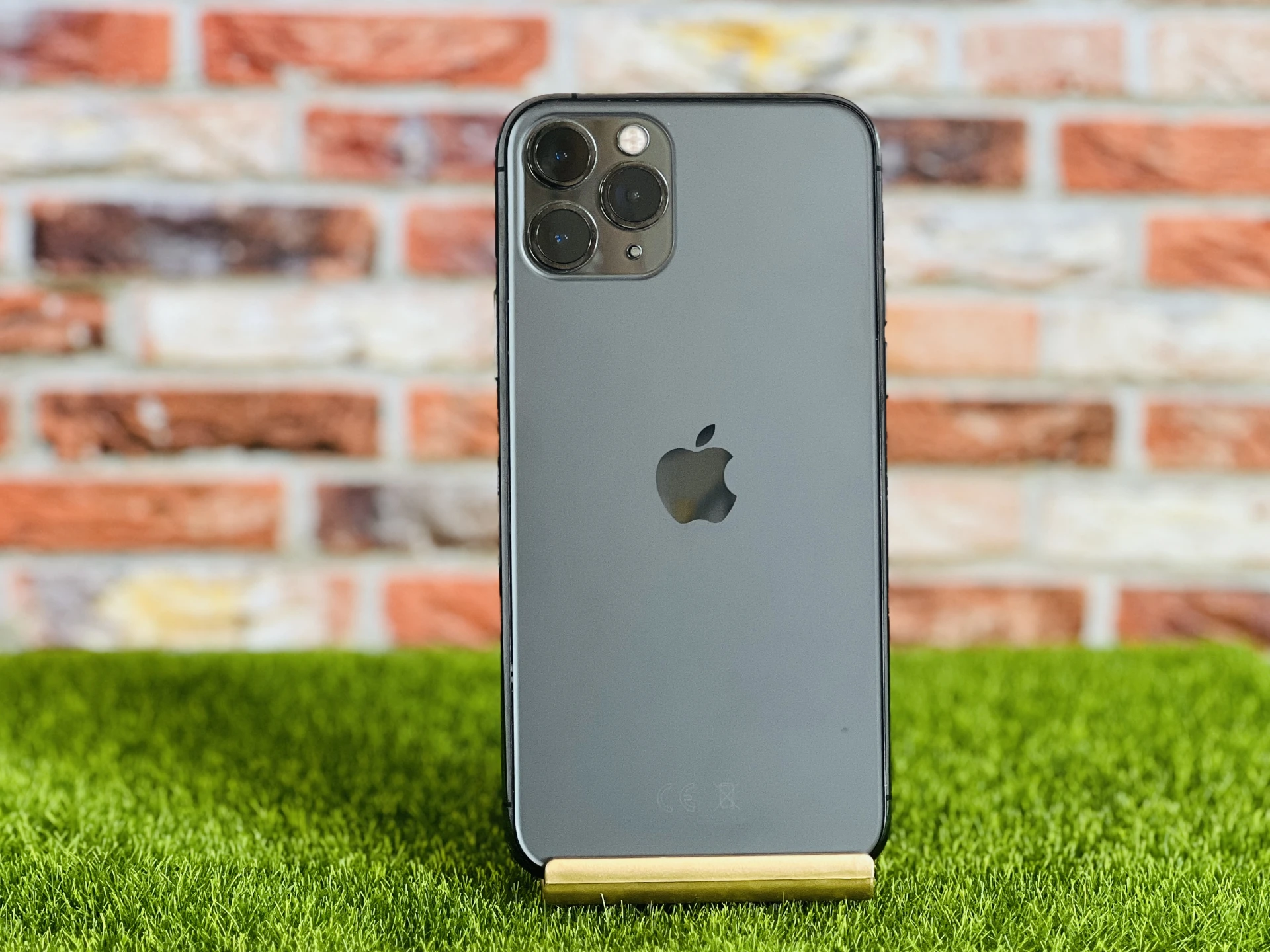 iPhone 11 Pro 256 GB Space Gray - 3 HÓ GARANCIA felújított használt mobil webáruház