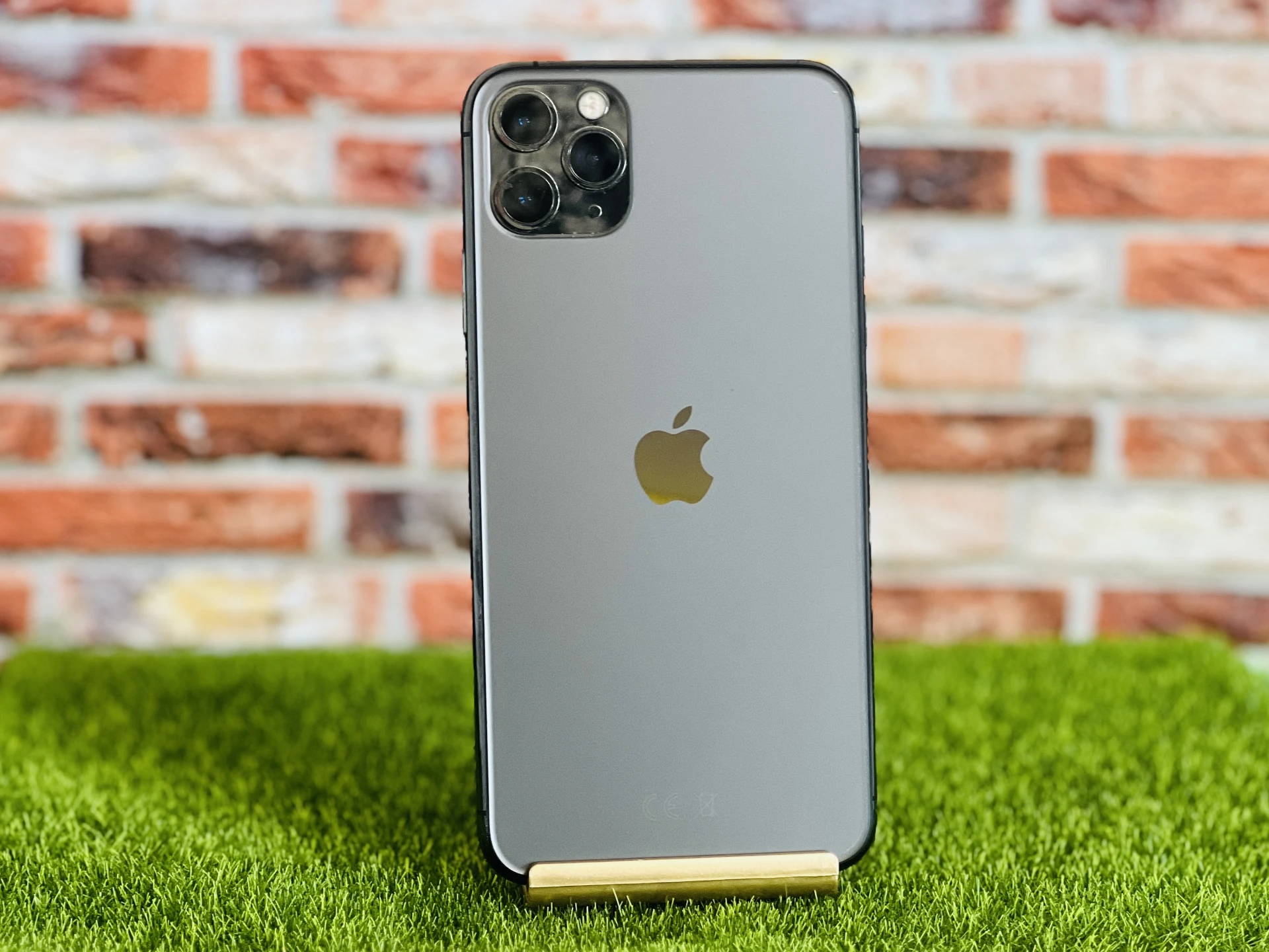 iPhone 11 Pro Max 64 GB Space Gray - 3 HÓ GARANCIA felújított használt mobil webáruház